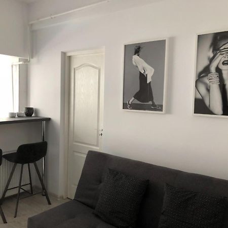 Staycity Modern Apartment ブカレスト エクステリア 写真